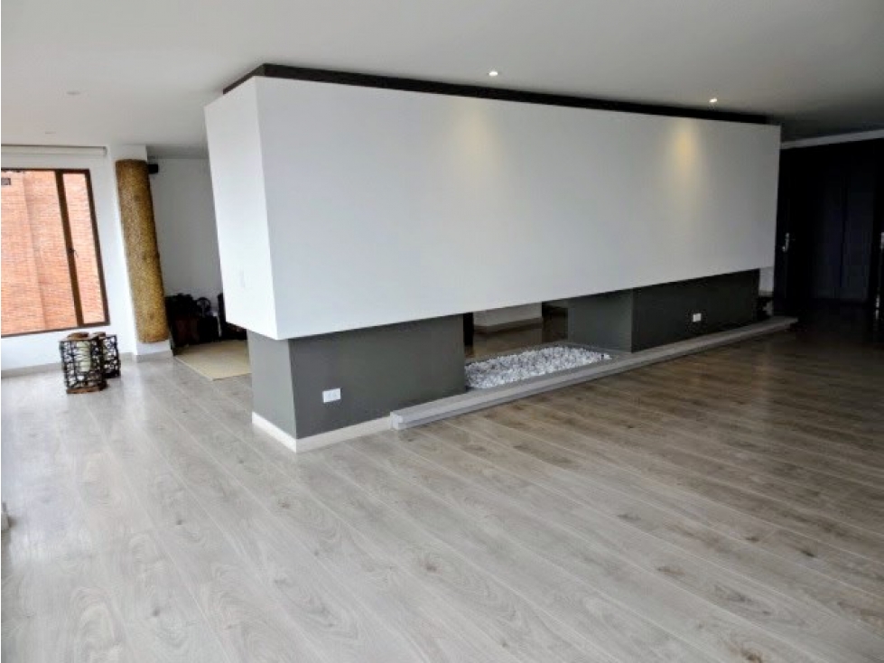 VENDO APARTAMENTO EN CHICO ALTO 3 CUARTOS VISTA PANORAMICA — foto 2