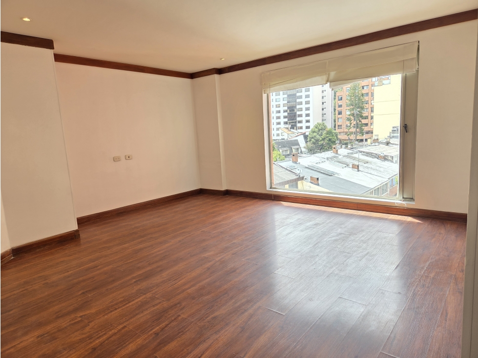ARRIENDO APARTAMENTO CHICO RESERVADO 1 CUARTO