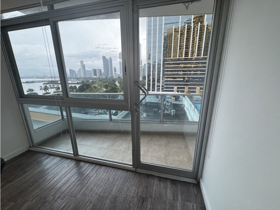 PH BAYFRONT TOWER / AV. BALBOA / 88.6 M2 / 1 REC / $195,000 MV001 — foto 4