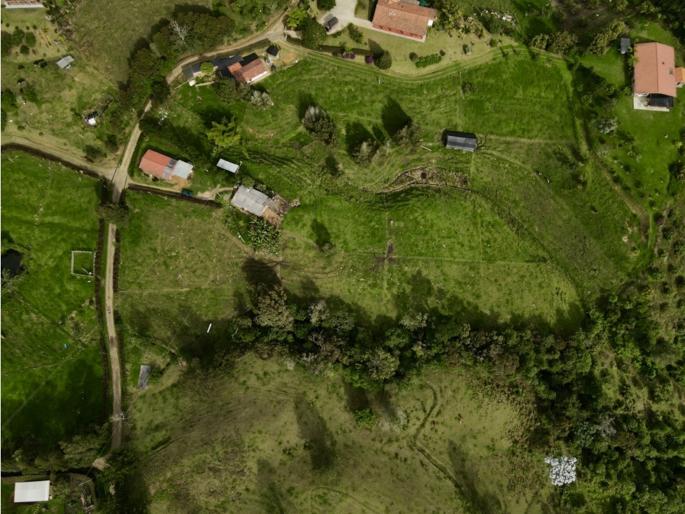 LOTE/INDEPENDIENTE/ELRETIRO/ELPORTENTO — foto 3