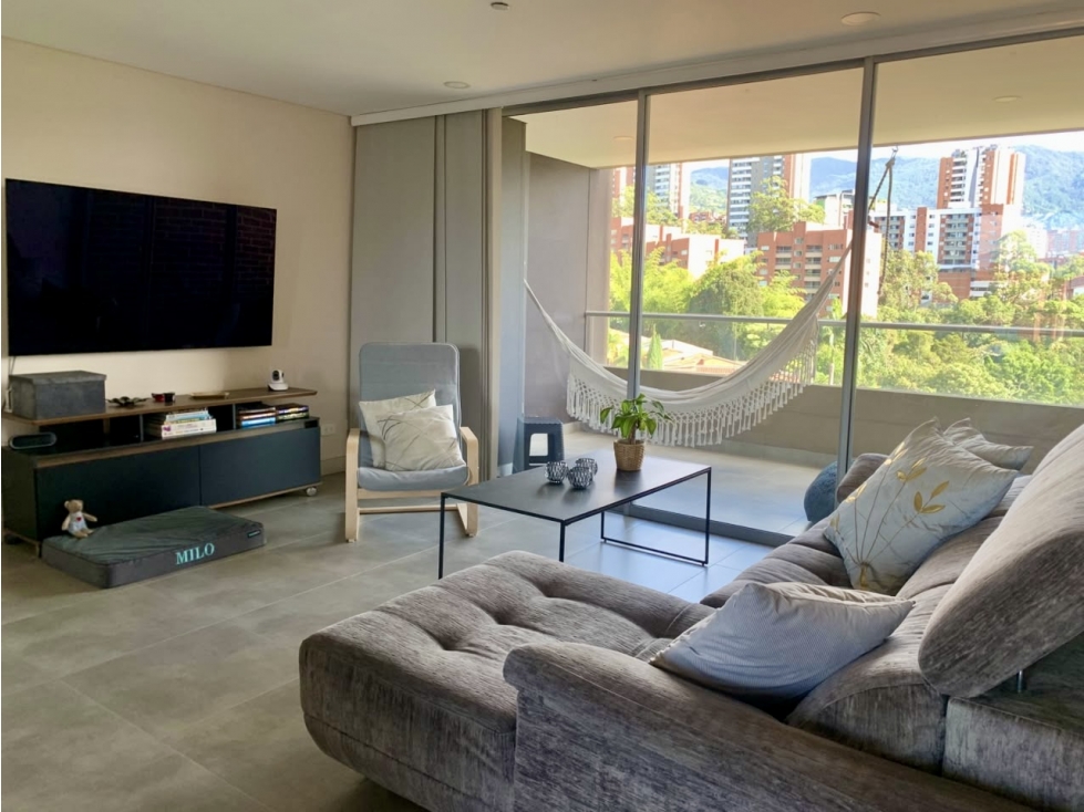 APARTAMENTO LOMA DE BENEDICTINOS ENVIGADO