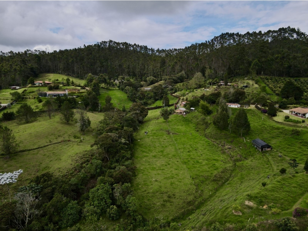 LOTE/INDEPENDIENTE/ELRETIRO/ELPORTENTO — foto 4