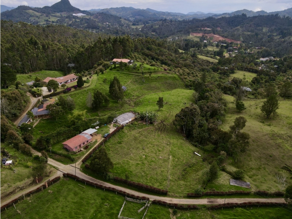 LOTE/INDEPENDIENTE/ELRETIRO/ELPORTENTO — foto 5