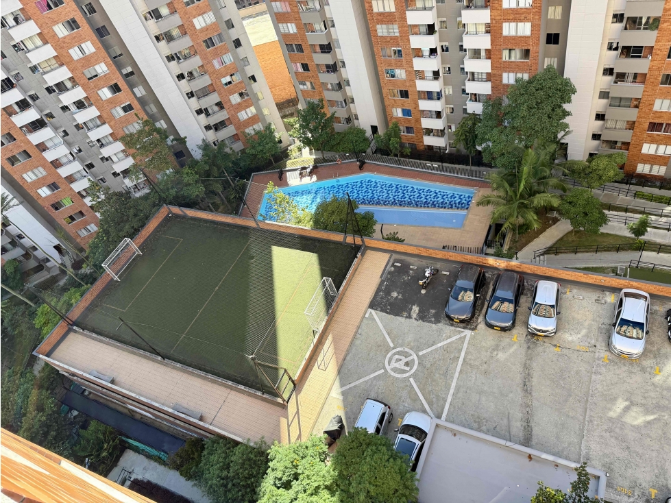 APARTAMENTO URBANIZACION PUERTO ALEGRE EN BELLO — foto 2
