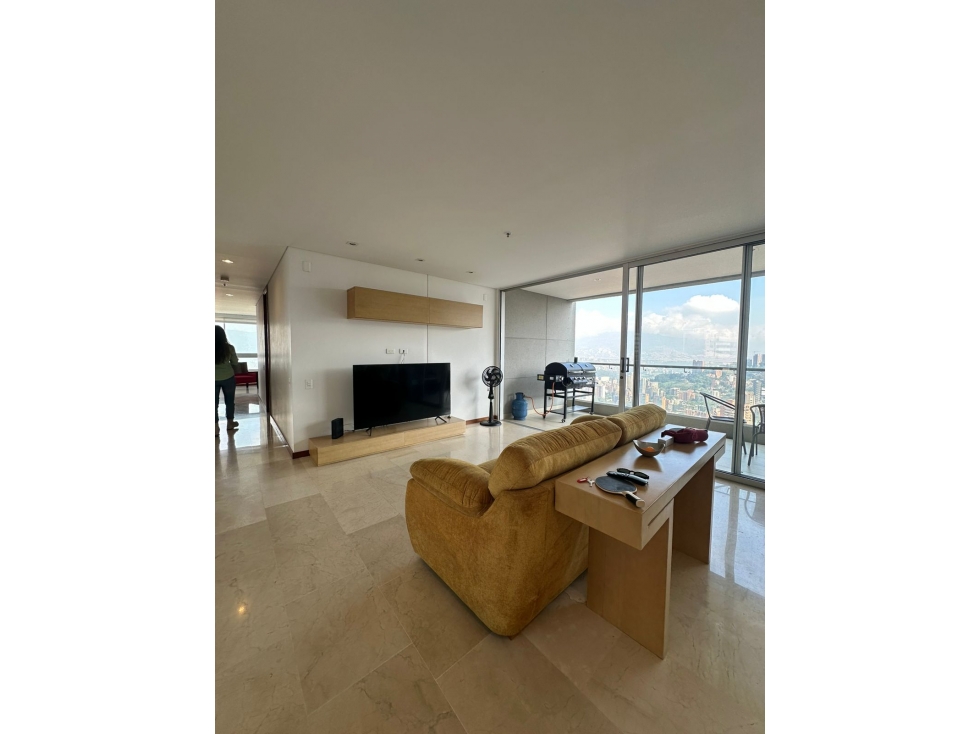 VENTA APARTAMENTO POBLADO, SECTOR ÁMSTERDAM. Piso alto con vista — foto 5