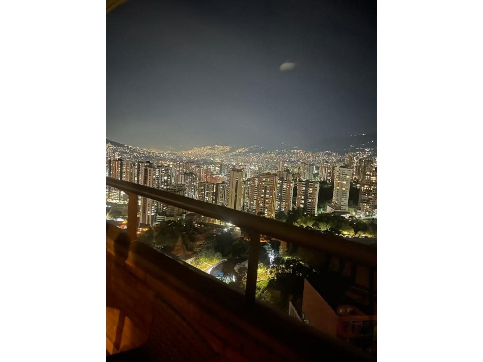 Vendo espectacular PENTHOUSE en Sabaneta, sector Aves María. — foto 2