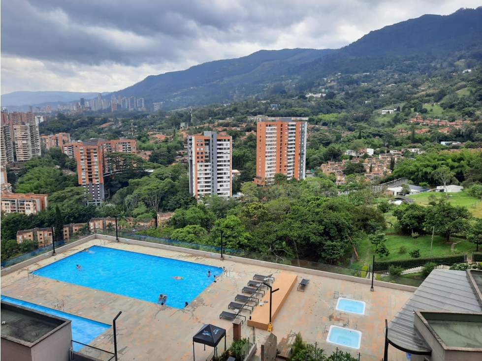 Venta de apartamento en Envigado - Biocity Grand con vista.