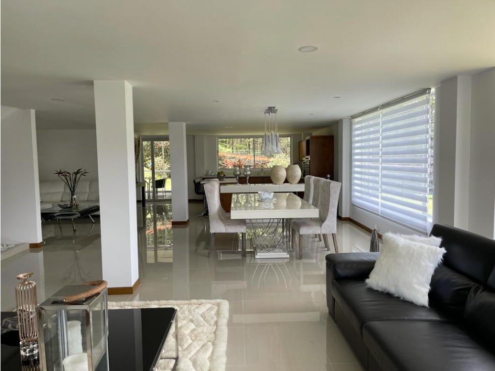 Vendo hermosa casa campestre en el sector exclusivo de El Escobero. — foto 3