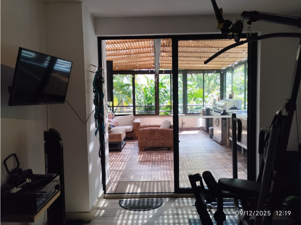 VENTA APARTAMENTO REMODELADO EN LOS BALSOS - EL POBLADO. OPORTUNIDAD — foto 6