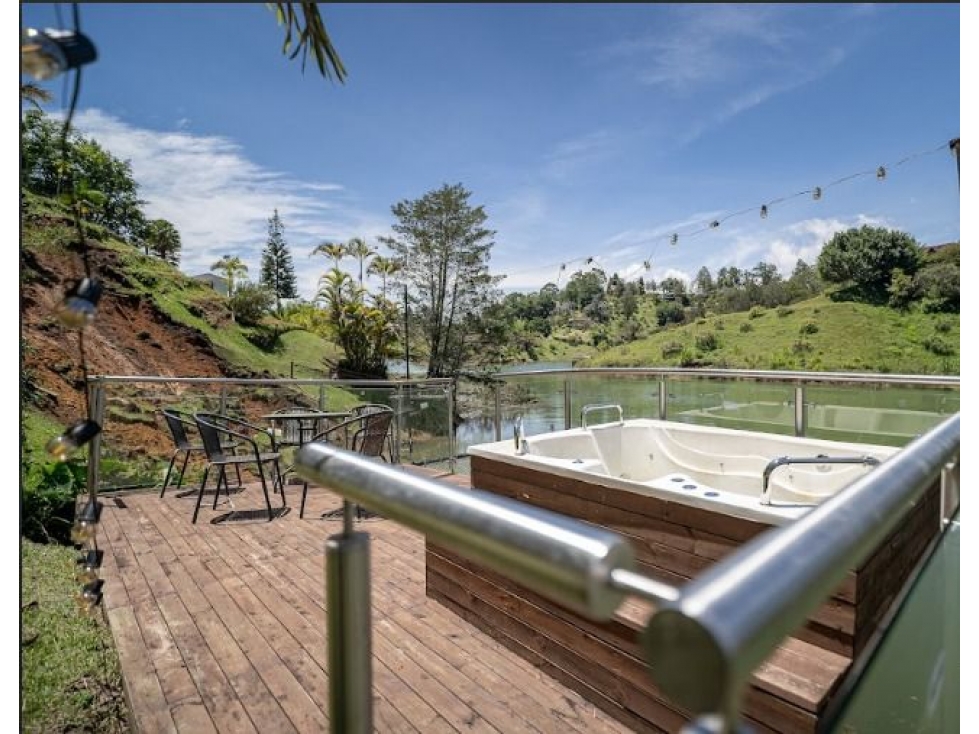 Venta espectacular casa frente al embalse de Guatapé - 4