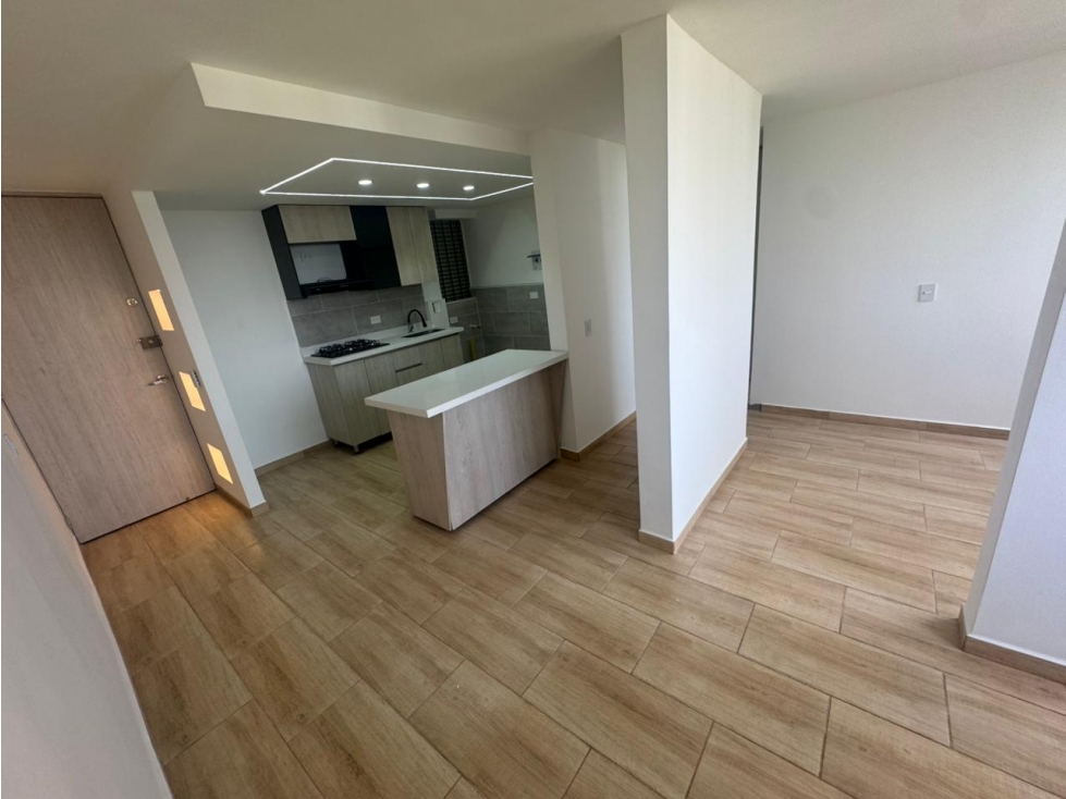 VENDO APARTAMENTO REMODELADO EN LA ESTRELLA — foto 3
