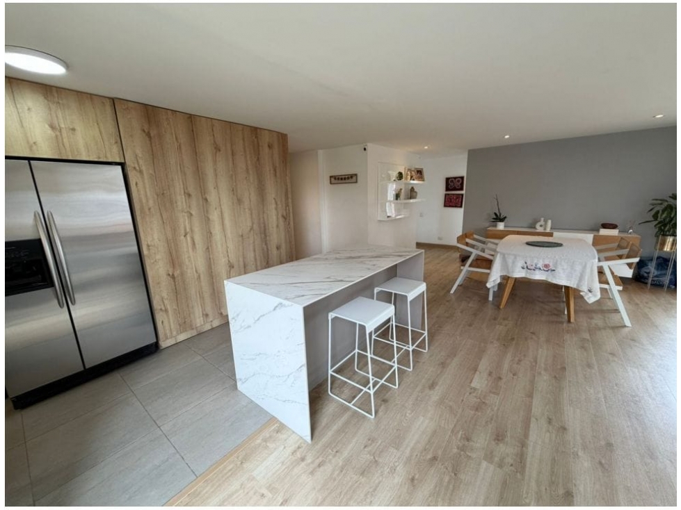VENTA APARTAMENTO REMODELADO SAN LUCAS, EL POBLADO — foto 4