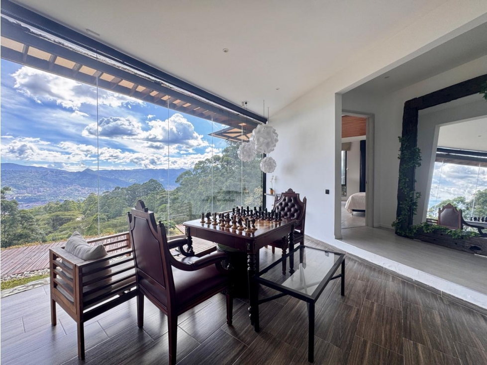 VENTA DE MODERNA CASA EN LAS PALMAS ENVIGADO — foto 3
