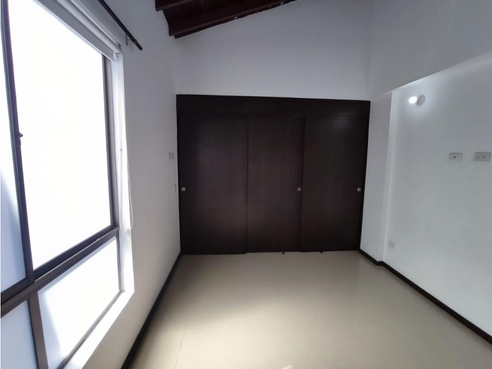 Vendo apartamento en Sabaneta, excelente oportunidad. — foto 4
