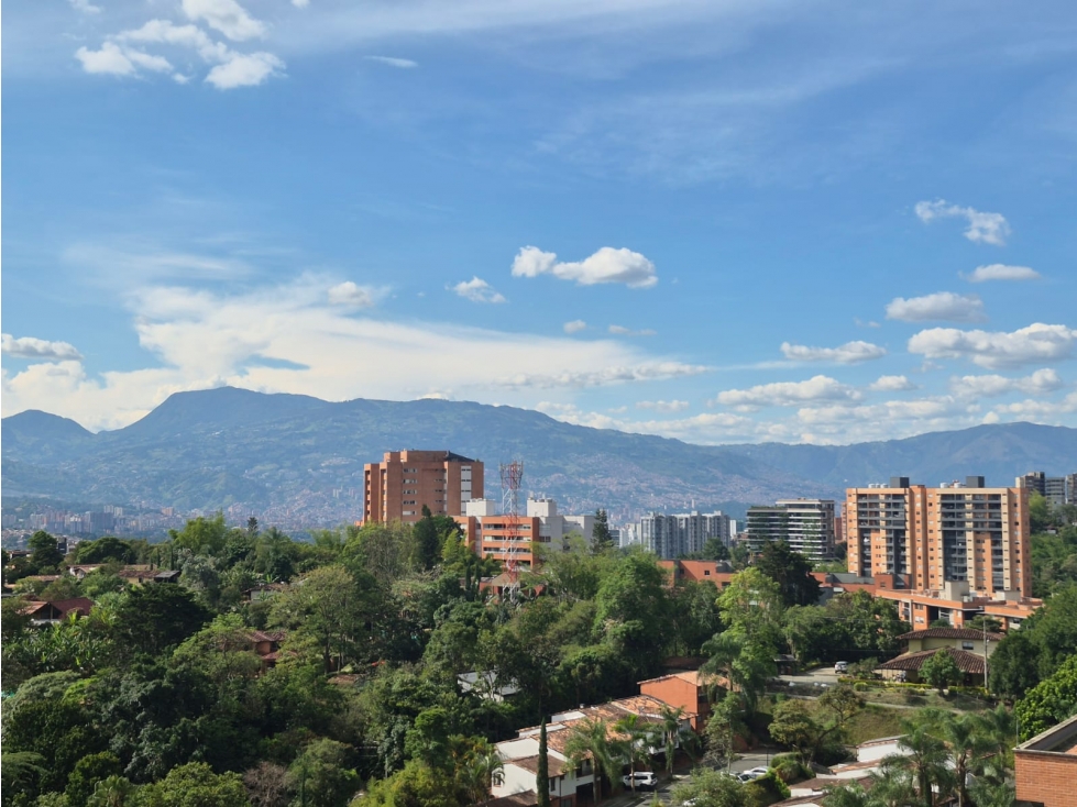 VENDO MODERNO APARTAMENTO ENVIGADO