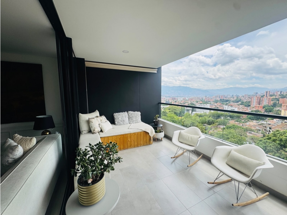 VENDO APARTAMENTO EN ENVIGADO, SECTOR LAS BRUJAS.