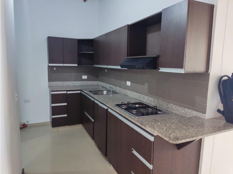 Vendo apartamento en Sabaneta, excelente oportunidad.