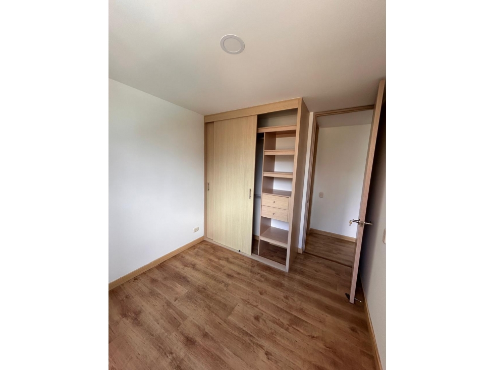 VENDO apartamento en Sabaneta - Loma de San José parte baja. — foto 6