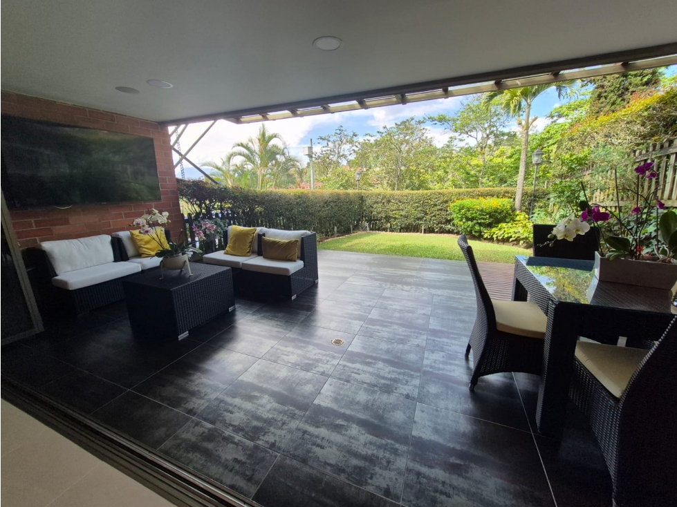 Vendo hermosa CASA en Envigado. UNIDAD MUY COMPLETA y familiar. — foto 4