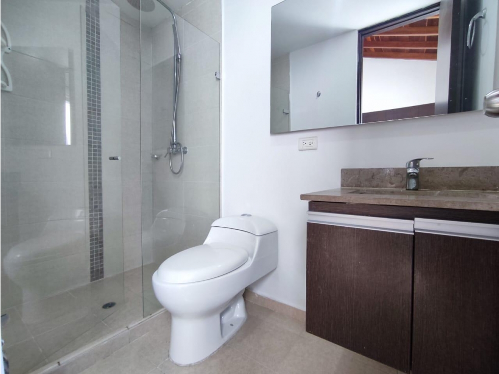 Vendo apartamento en Sabaneta, excelente oportunidad. — foto 5