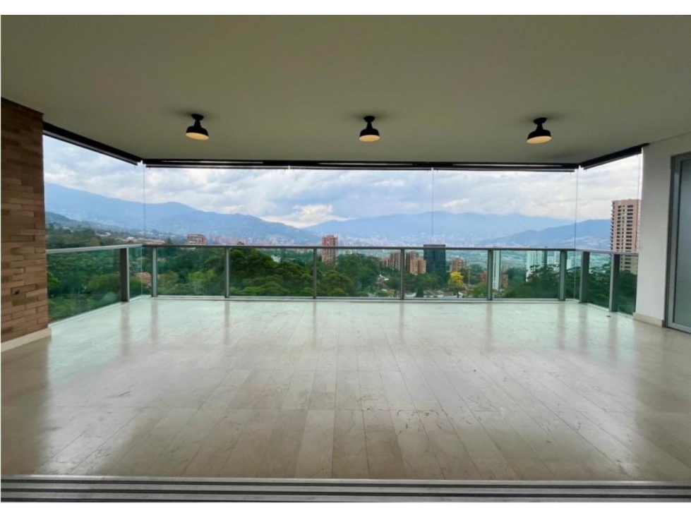 VENDO MODERNO APARTAMENTO EN EL POBLADO - LOS BALSOS