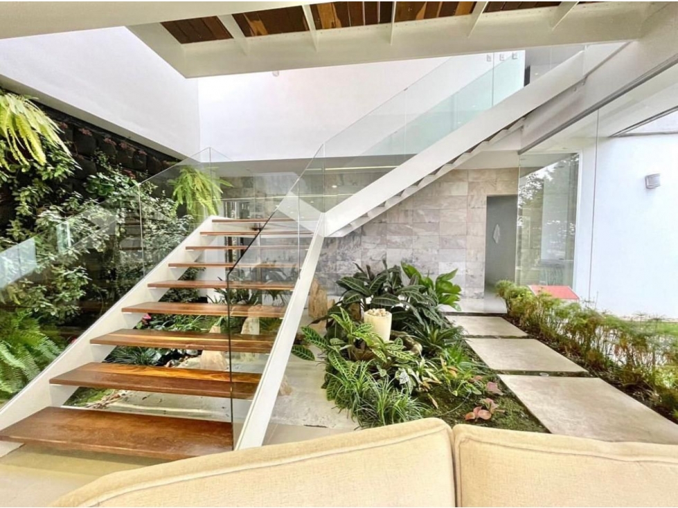 VENTA ESPECTACULAR CASA EN EL POBLADO - LOS BALSOS - Medellín — foto 4