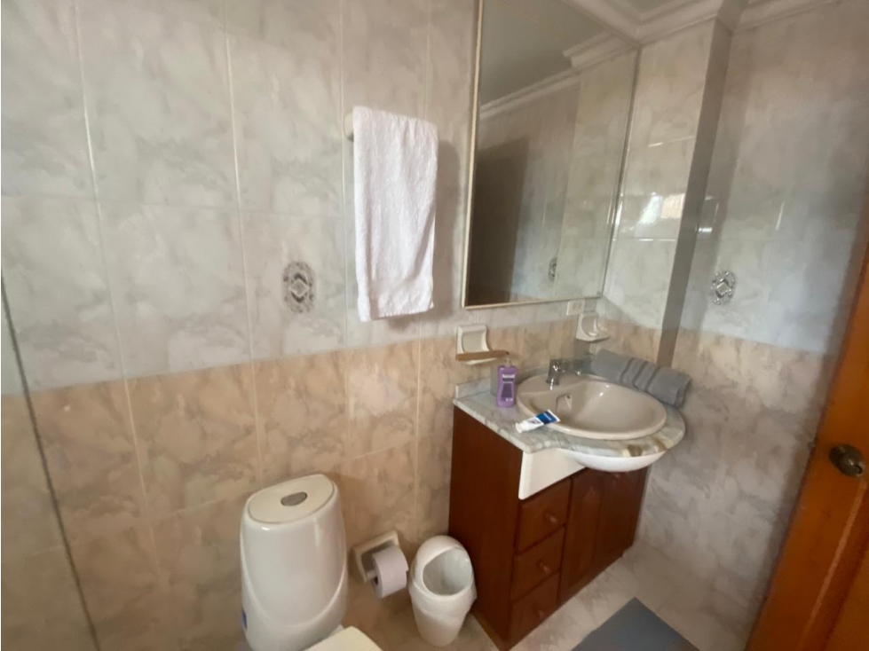 VENDO CASA DE TRES NIVELES EN CRESPO CONJUNTO RESIDENCIAL — foto 5