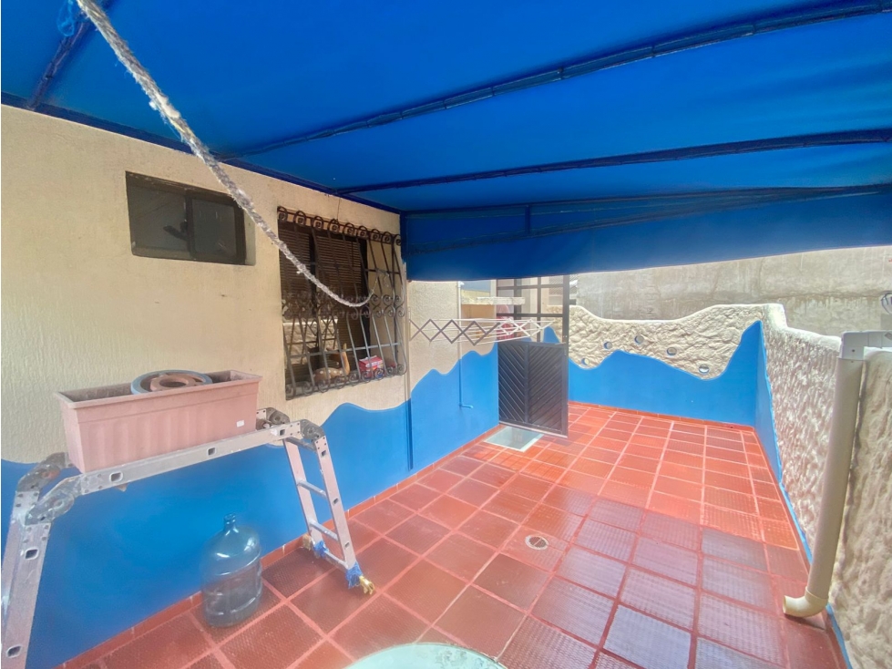 VENDO CASA DE TRES NIVELES EN CRESPO CONJUNTO RESIDENCIAL — foto 4