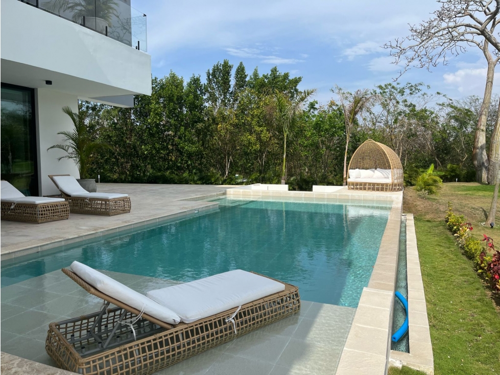 VENDO CASA AMOBLADA EN KARIBANA CARTAGENA