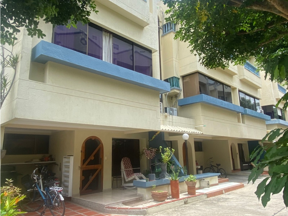 VENDO CASA DE TRES NIVELES EN CRESPO CONJUNTO RESIDENCIAL — foto 3
