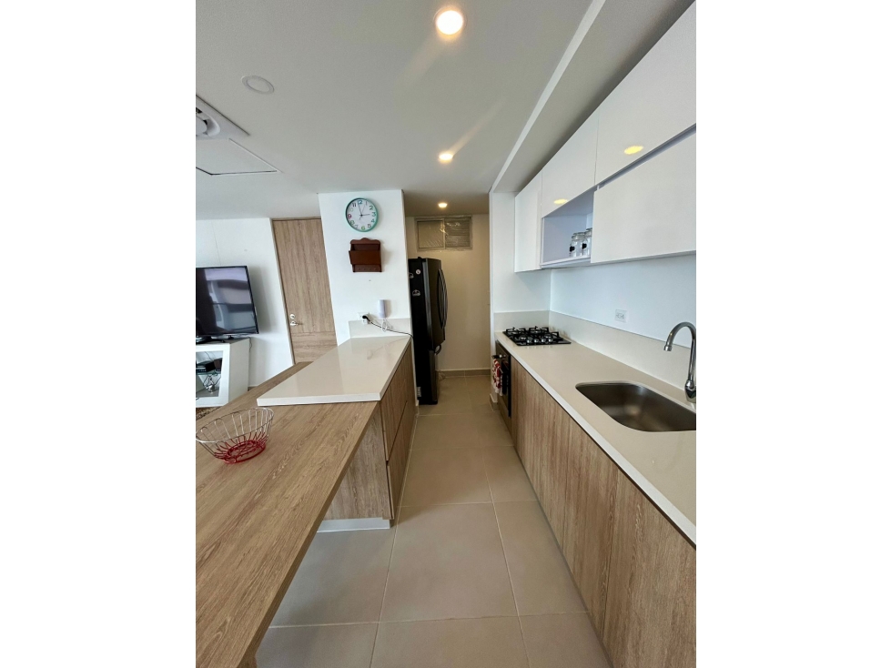 ARRIENDO APARTAMENTO AMOBLADO EN CIELO MAR CARTAGENA — foto 2