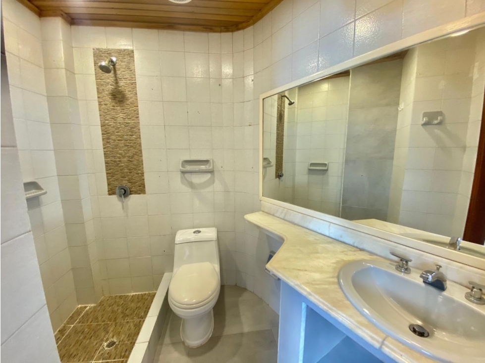 ARRIENDO APARTAMENTO EN BOCAGRANDE CON VISTA AL MA R - 1