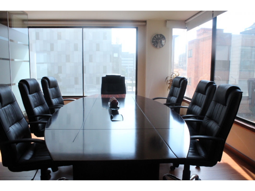 Oportunidad Venta o arriendo oficina Chico, Bogotá — foto 2