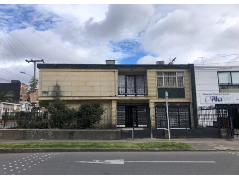 Venta Casa esquinera Belalcazar, Bogotá