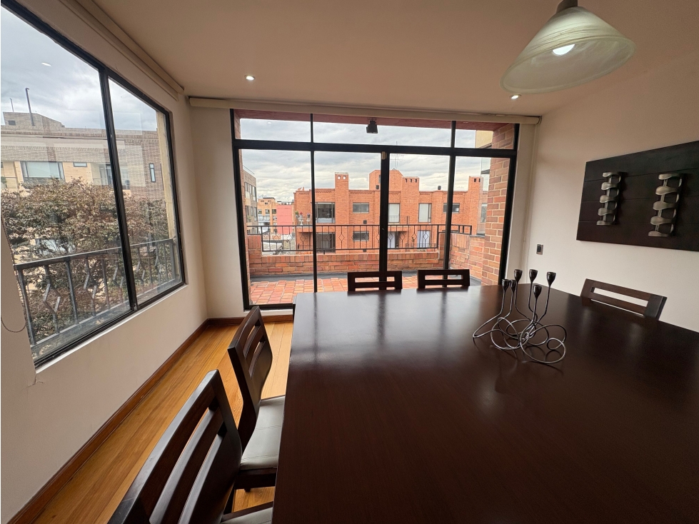 Venta-Arriendo Apartamento San Patricio con terraza, Bogotá — foto 5