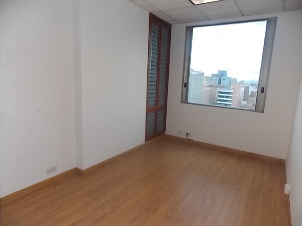 Venta Oficina Chico, BOGOTÁ — foto 2