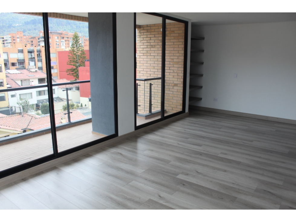 Arriendo Espectacular Apartamento Santa Paula, Bogotá