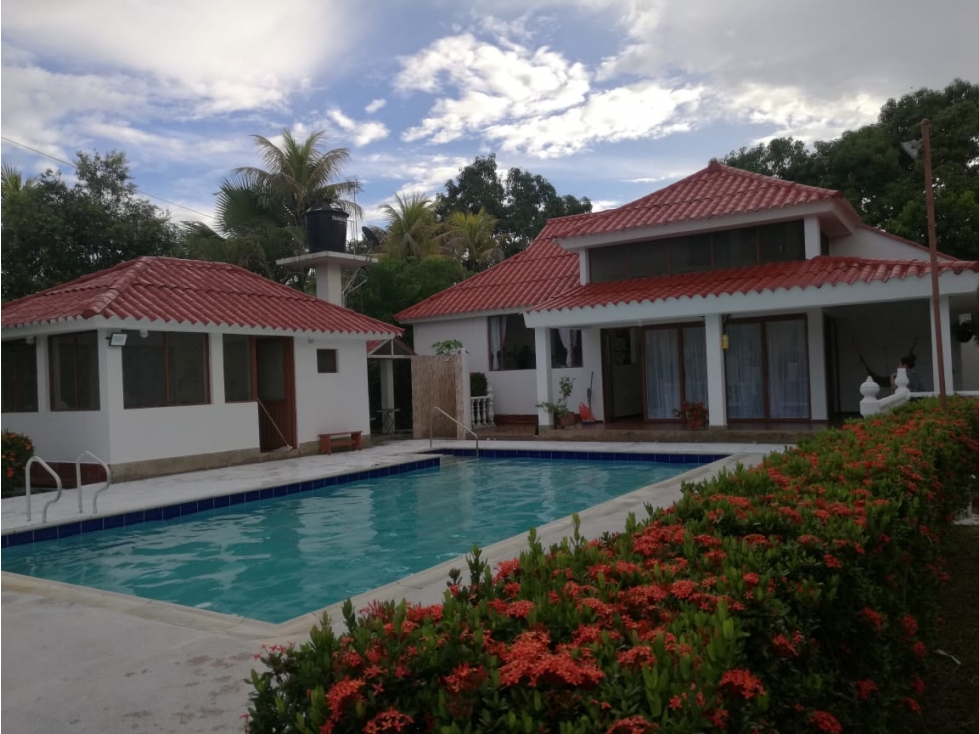 Venta Finca Valle de los Lanceros, Melgar - 4