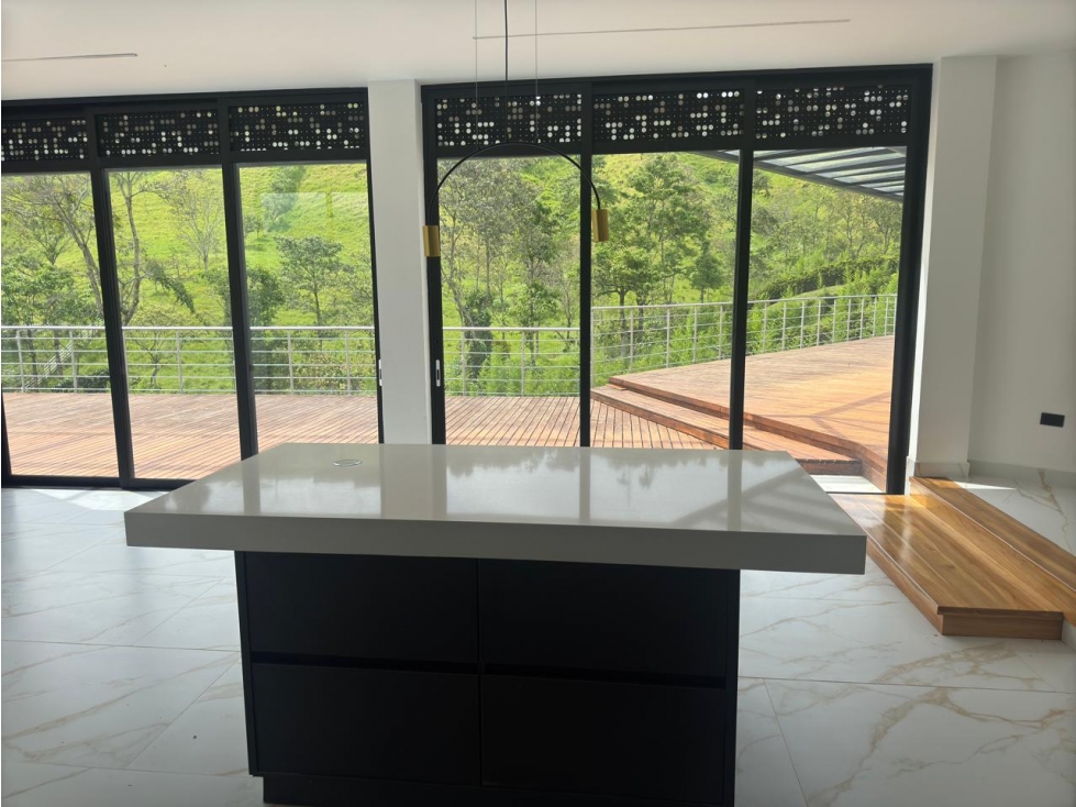 VENTA o ARRIENDO CASA CAMPESTRE, CHINCHINÁ — foto 2