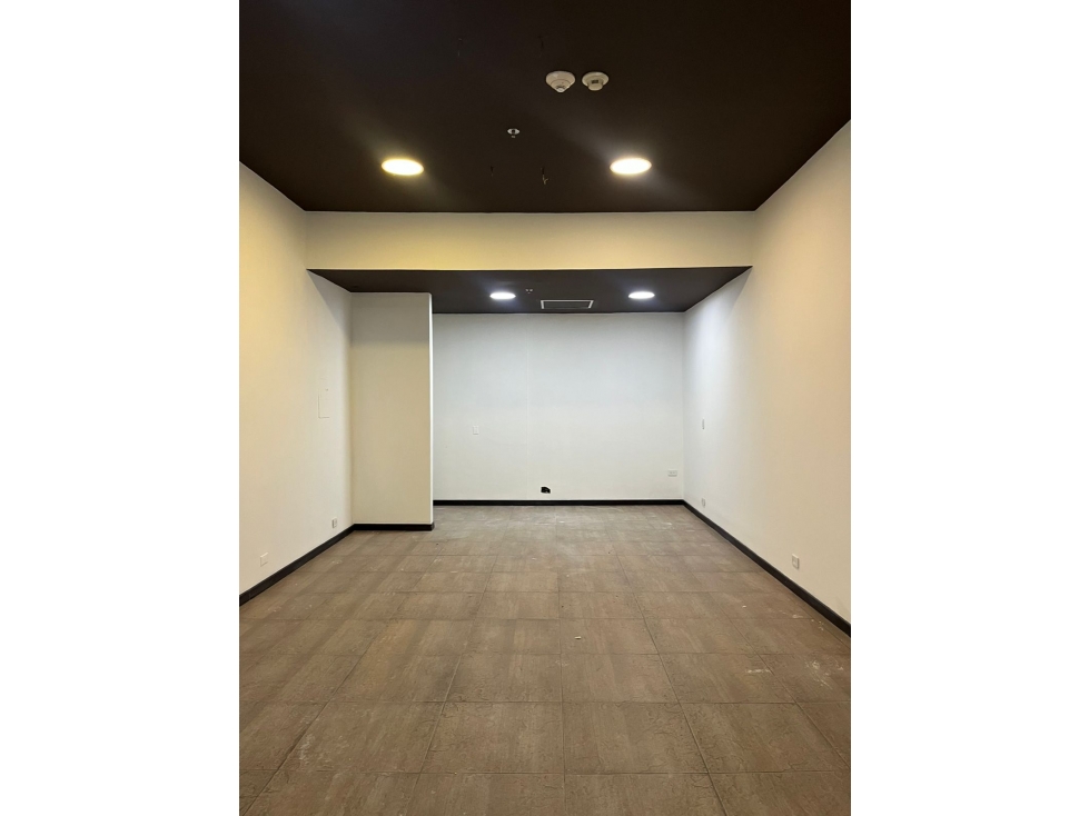Local en Venta en Metrópolis, Bogotá — foto 3