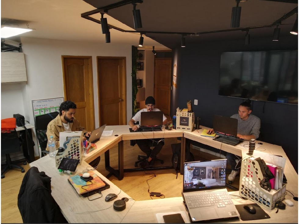 Venta o arriendo Oficina en el sector del Chico, Bogotá - 2