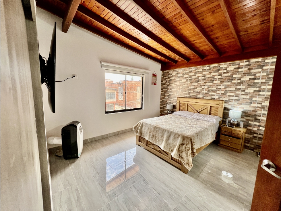 Apartamento en 3er piso con Terraza privada — foto 5