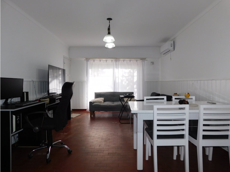 Casa en Venta 2 habitaciones. Excelente ubicación. Tandil - 1
