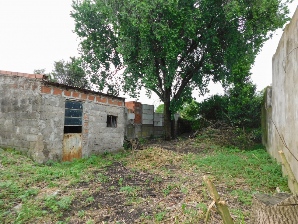 En venta casa a reciclar. La Estación. Tandil - 1