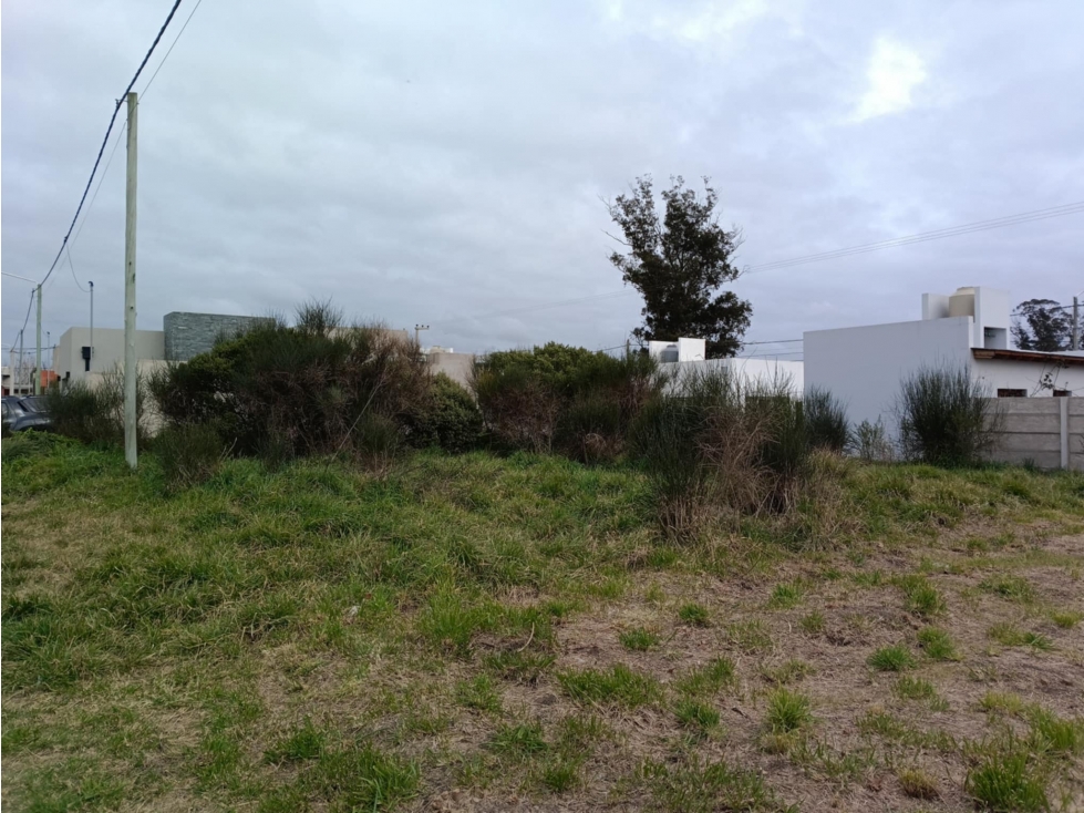 LOTE EN VENTA - 2