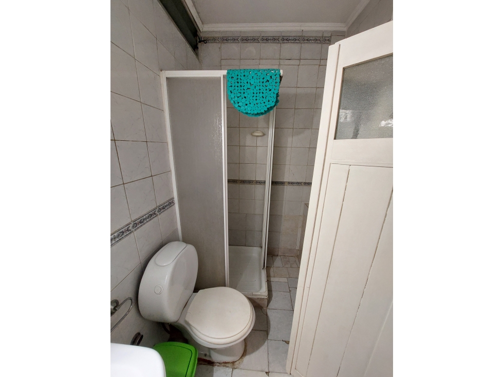 Local en alquiler - Av. del valle - 5