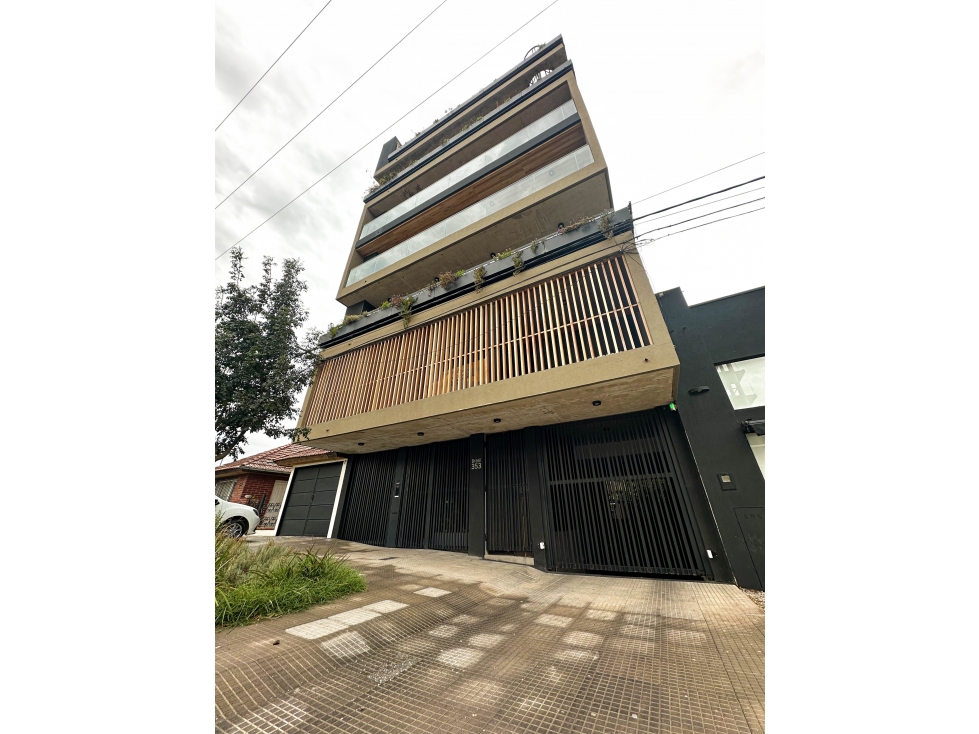 Venta depto. 2 amb. Av. Brasil Tandil. - 1