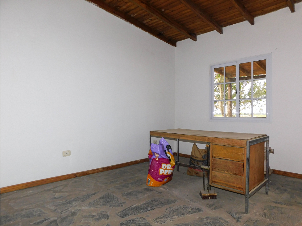 QUINTA EN VENTA ZONA BASE AEREA - 4