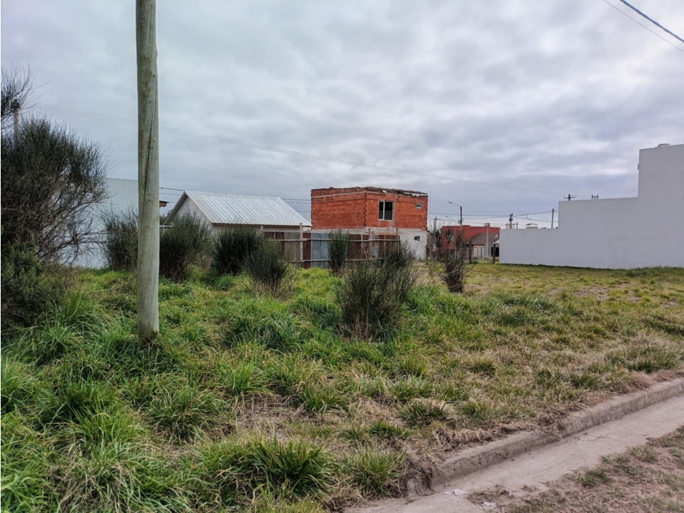 LOTE EN VENTA - 4