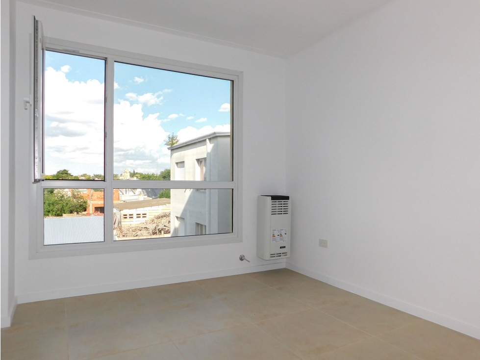 TANDIL Venta Departamento a Estrenar, 1 dorm. y cochera en semi-centro - 4